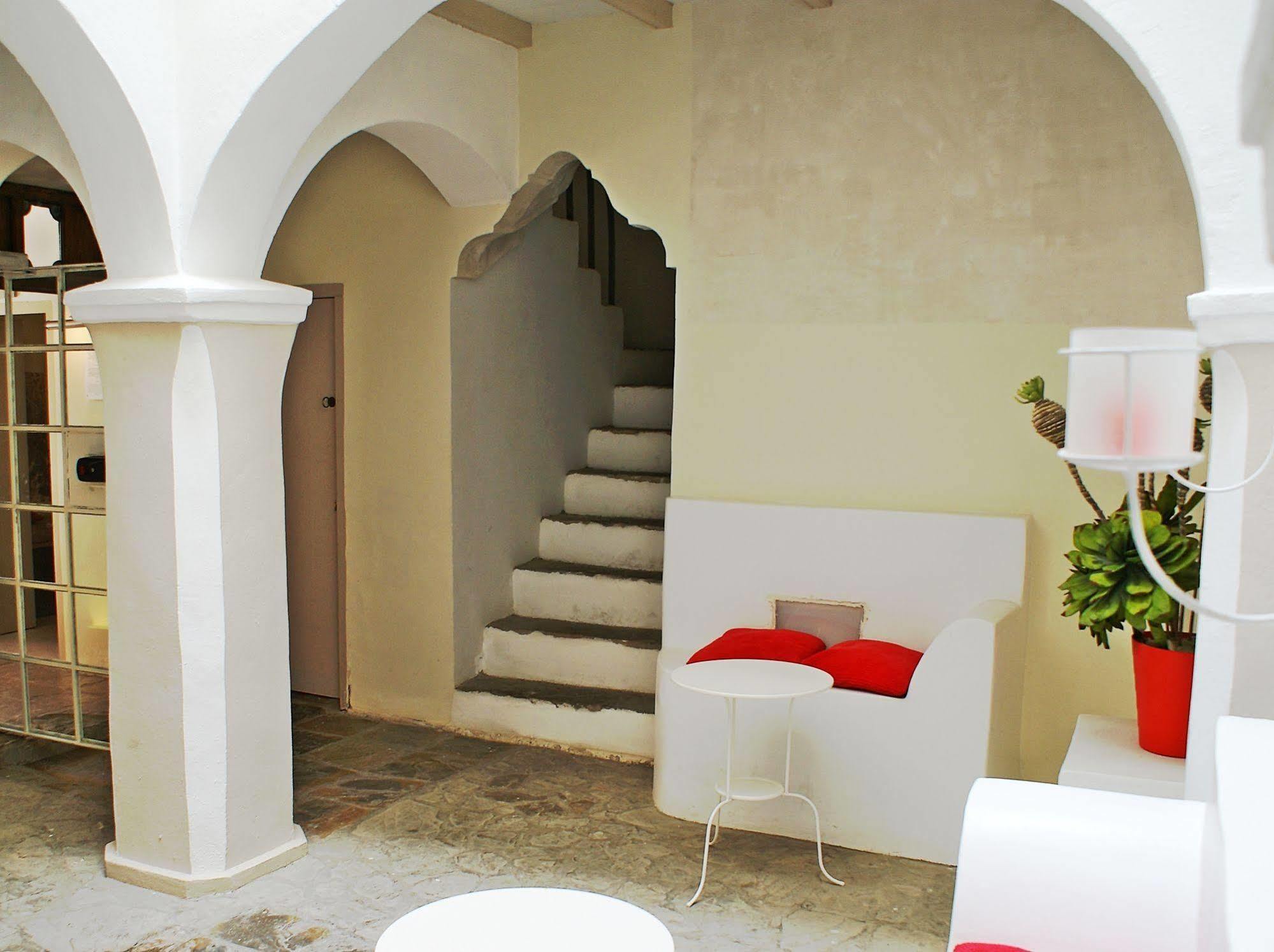 מלון טריפה Casa Blanco מראה חיצוני תמונה